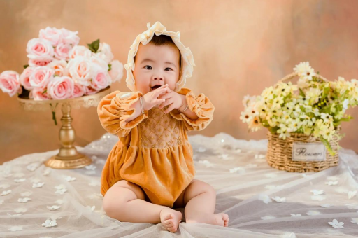 弥勒怀孕肚子紧绷绷的