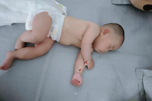 弥勒孕妇几个月会腿抽筋